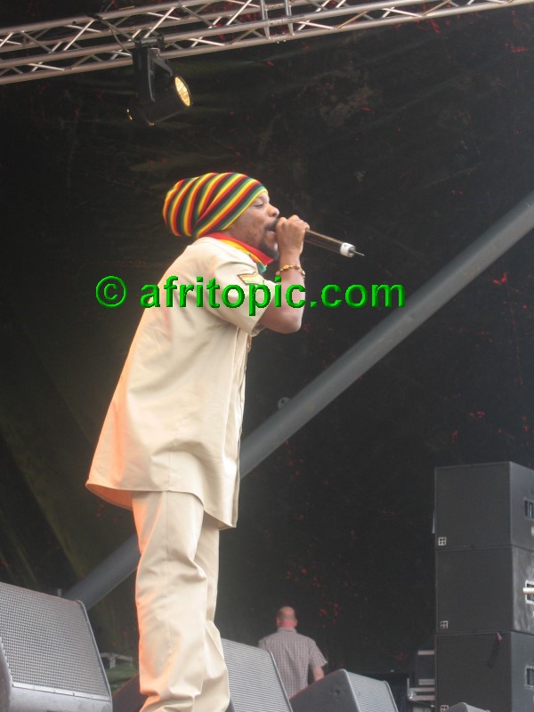 ../Images/Summerjam2005_4 122.jpg